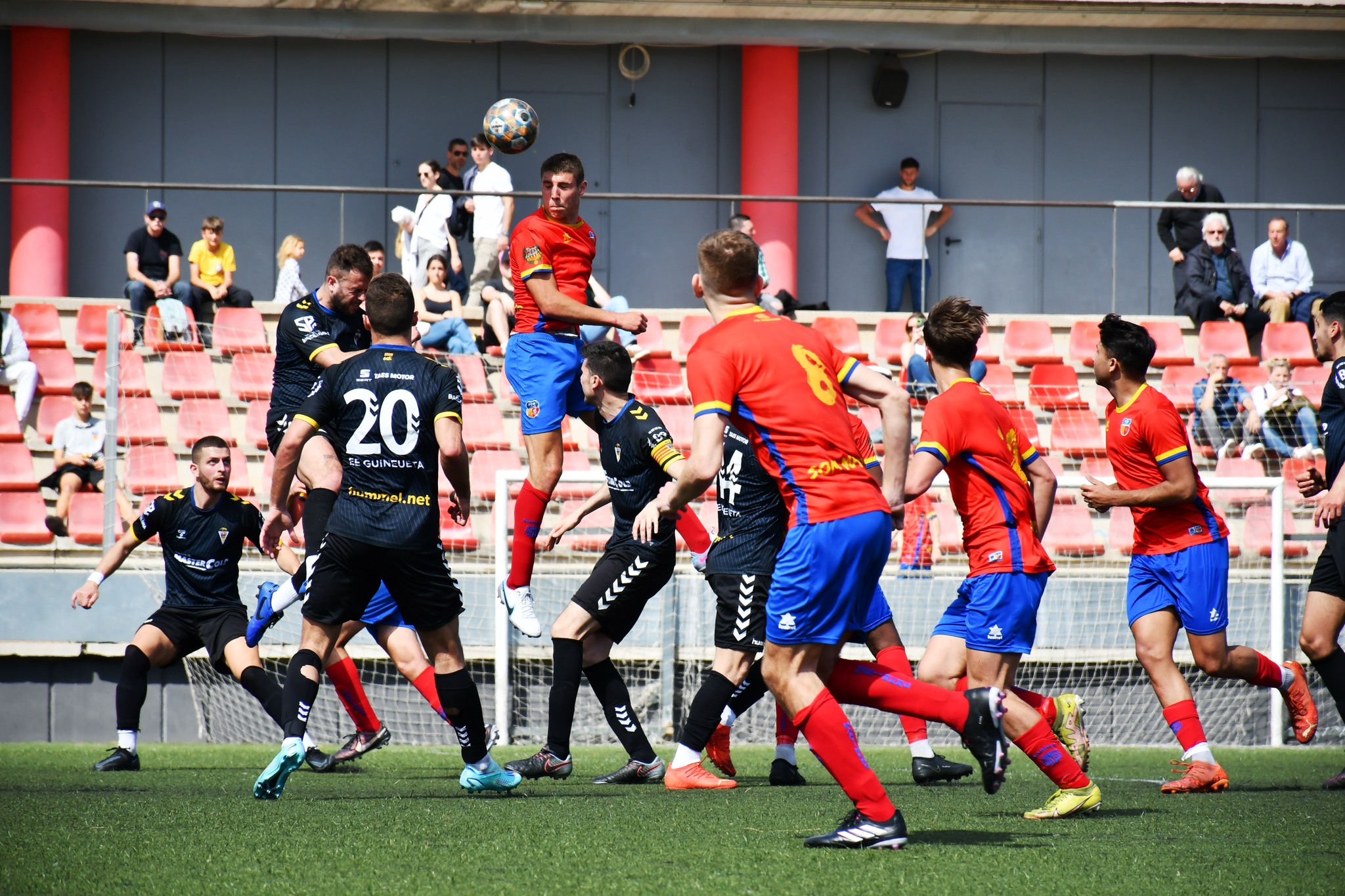 Prèvia dels principals equips de futbol (1-2 d’abril)